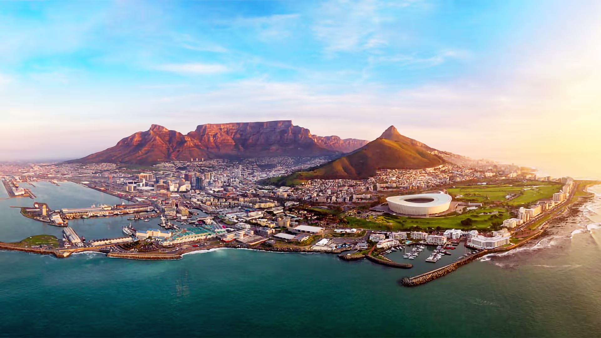 Scenic view of Cape Town