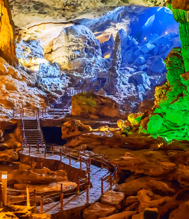 Sung Sot Cave