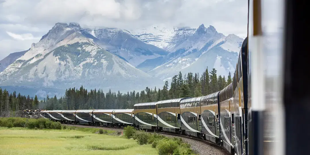 Rockies to Alaska: Rocky Mountaineer Gold Leaf Train & Seven Seas Explorer