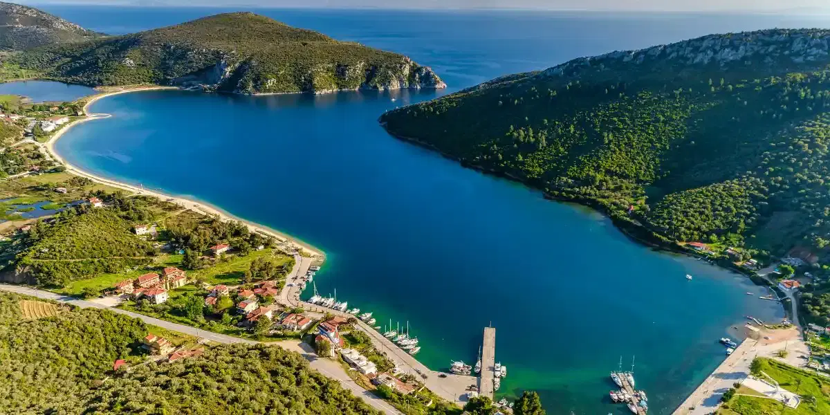 Avaton Luxury Beach Resort: Relais & Châteaux by the Aegean